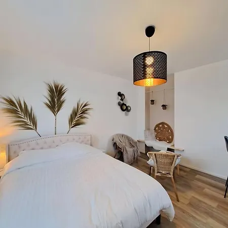 Faro, Vue Sur La Cathédrale Apartamento Reims