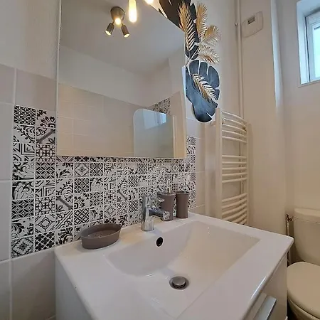 Faro, Vue Sur La Cathedrale * Reims